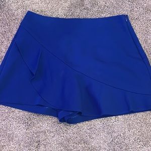 royal blue zara shorts!